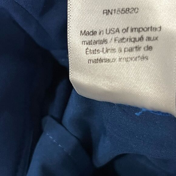 VERONICA BEARD
Renzo cropped crepe slim-leg pants - Picture 11 of 11